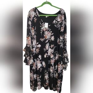 Cato's Full Figured Plus Size Ladies Floral Dress.